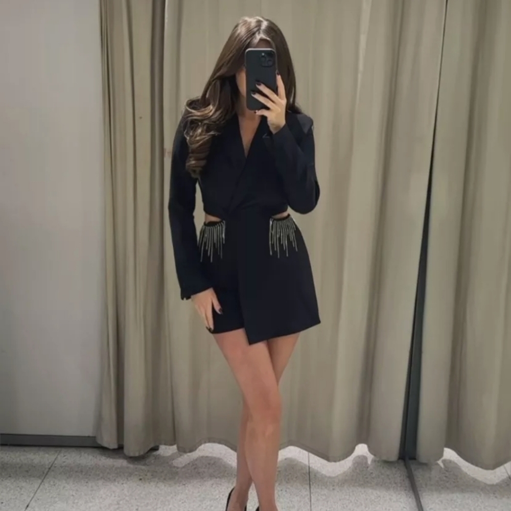 NWOT ZARA CUT OUT PLAYSUIT WITH RHINESTONES- SIZE MEDIUM - Picture 2 of 6